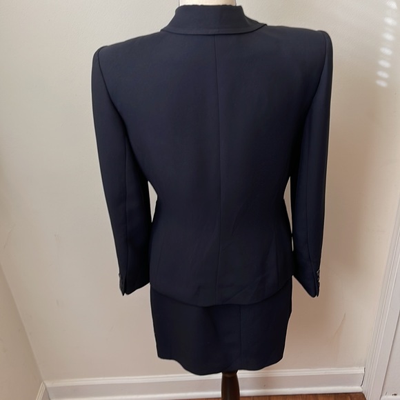 International Concepts Two Piece Suit Jacket & Skirt - Picture 11 of 15